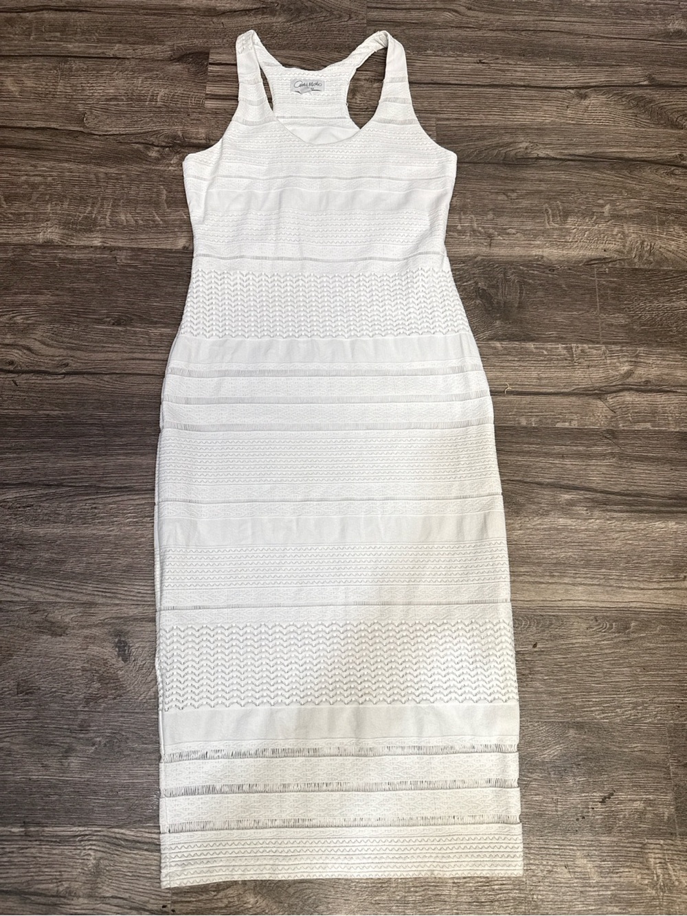 Amy Matto White Textured Bodycon Midi Dress Size Small - Picture 3 of 11